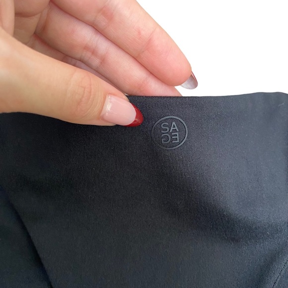 Sage Collective Zipper Front Racerback Sports Bra Black - Picture 8 of 9